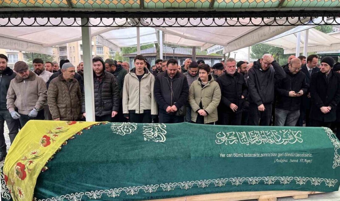 Emekli Müftü Said Emin Arvas’ın vefat eden kızı Müberra Arvas