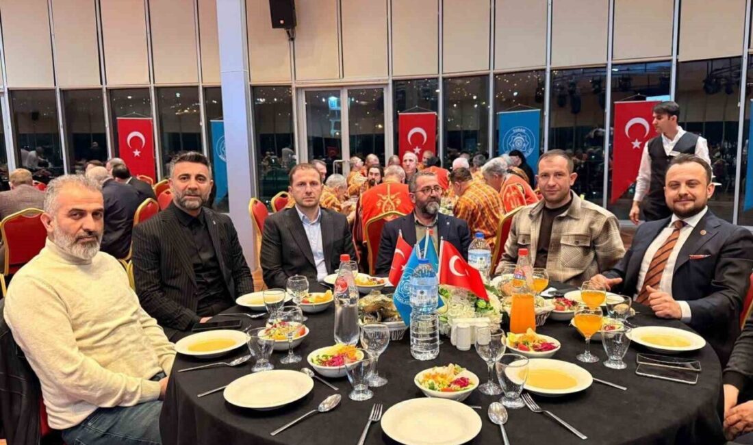 Yenişehir Belediye Başkanı Ercan Özel, 6. Turan Yılın Başarı Ödülleri’nde