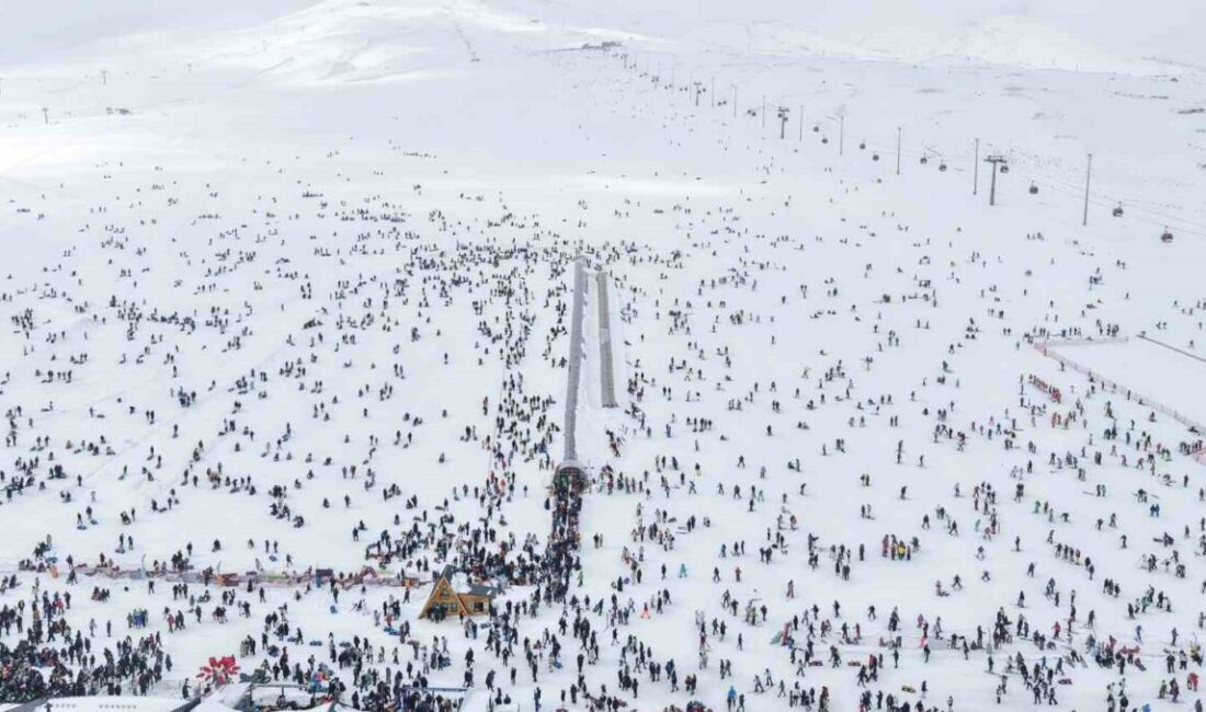 Türkiye’nin önemli kış turizmi merkezlerinden olan Erciyes Kayak Merkezi’nde hafta