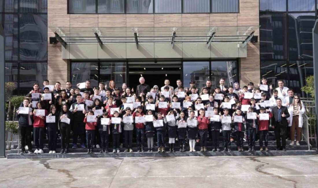 Dünyanın en prestijli matematik olimpiyatlarından biri olarak gösterilen ve yaklaşık