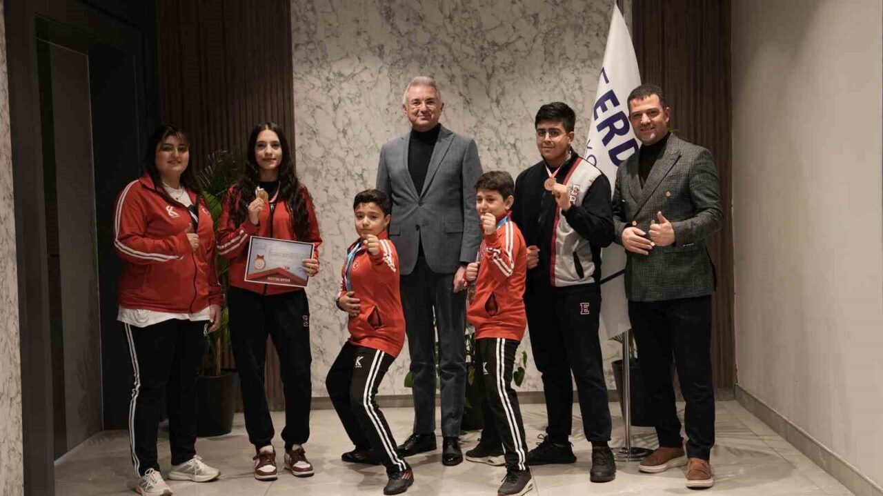 Erdem Koleji, 2025-2026 eğitim öğretim yılında karate alanındaki üstün performansıyla