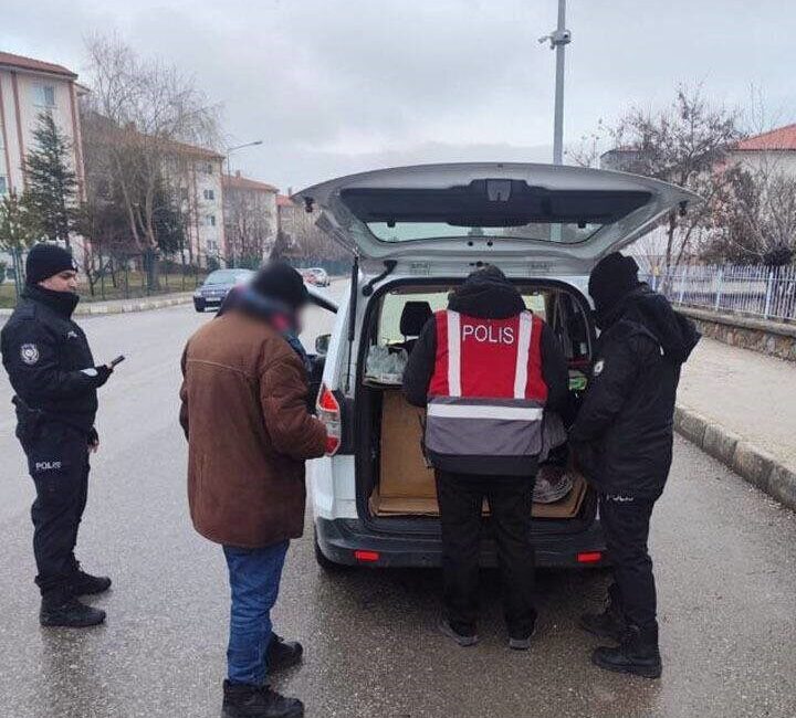 Erzincan Emniyet Müdürlüğü tarafından “Güvenli Okul Uygulamaları” kapsamında denetim gerçekleştirildi.