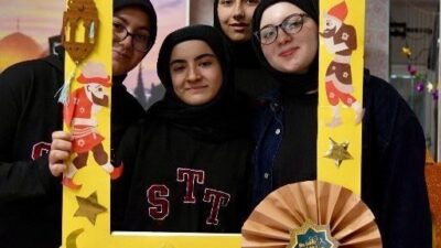 Esenler’de 17 lisede hayata geçirilen “Görevimiz Ramazan” projesiyle öğrenciler, okullarında