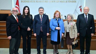 Eskişehir Valiliği Yazı İşleri Müdürü Serhan Yavuz, düzenlenen veda programı