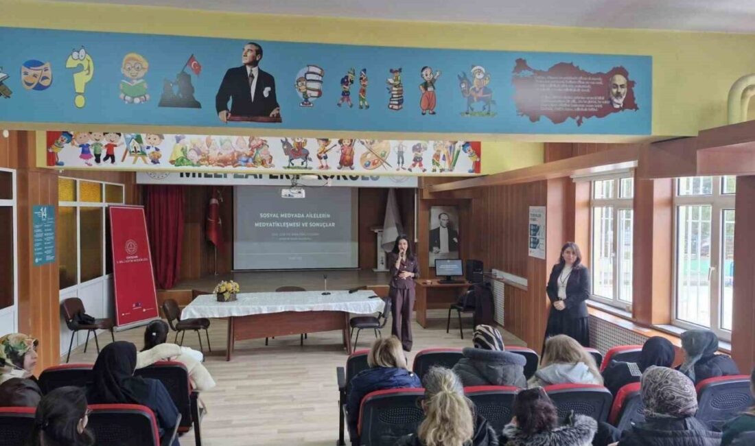 Eskişehir’de yürütülen ’Bilge Aileden Bilinçli Topluma’ projesi kapsamında düzenlenen seminerlerde,