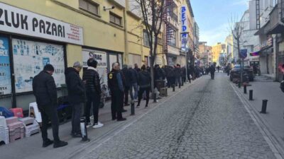 Eskişehir’de Ramazan ayının ilk gününde iftar sofralarının vazgeçilmezi olan sıcak