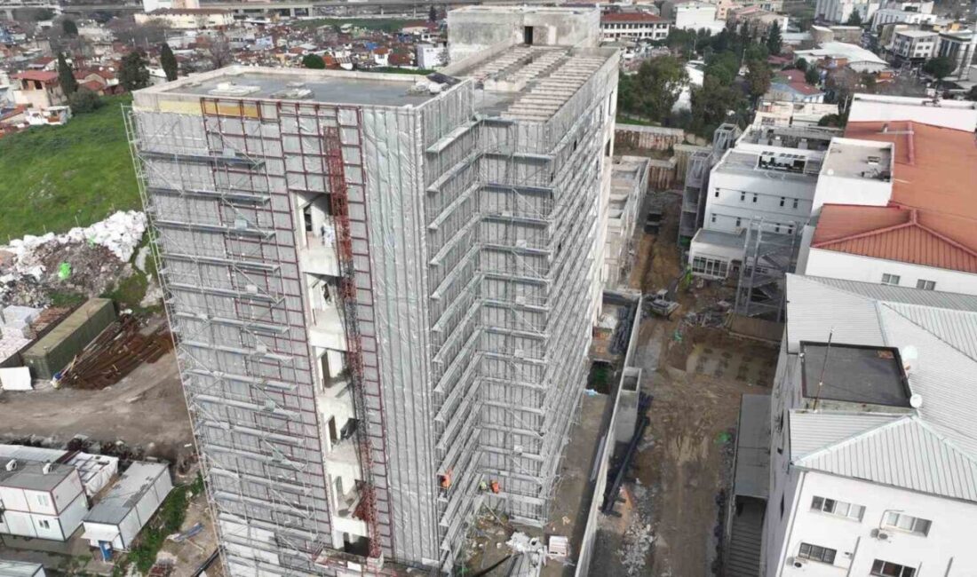 Türkiye’nin ilk ve tek belediye hastanesi İzmir Büyükşehir Belediyesi Eşrefpaşa