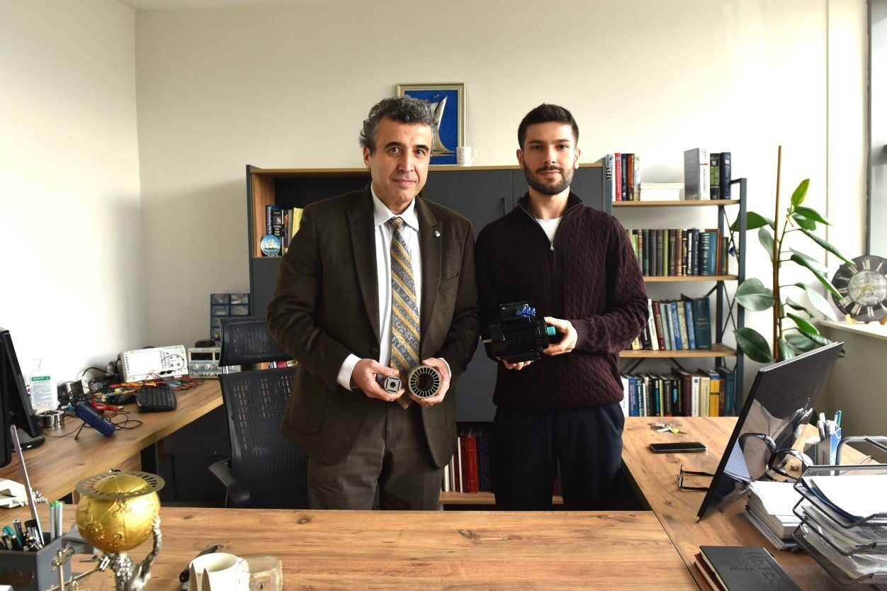 Ege Üniversitesi (EÜ) sanayiye yönelik ürettiği projeler kapsamında mühendislik alanında