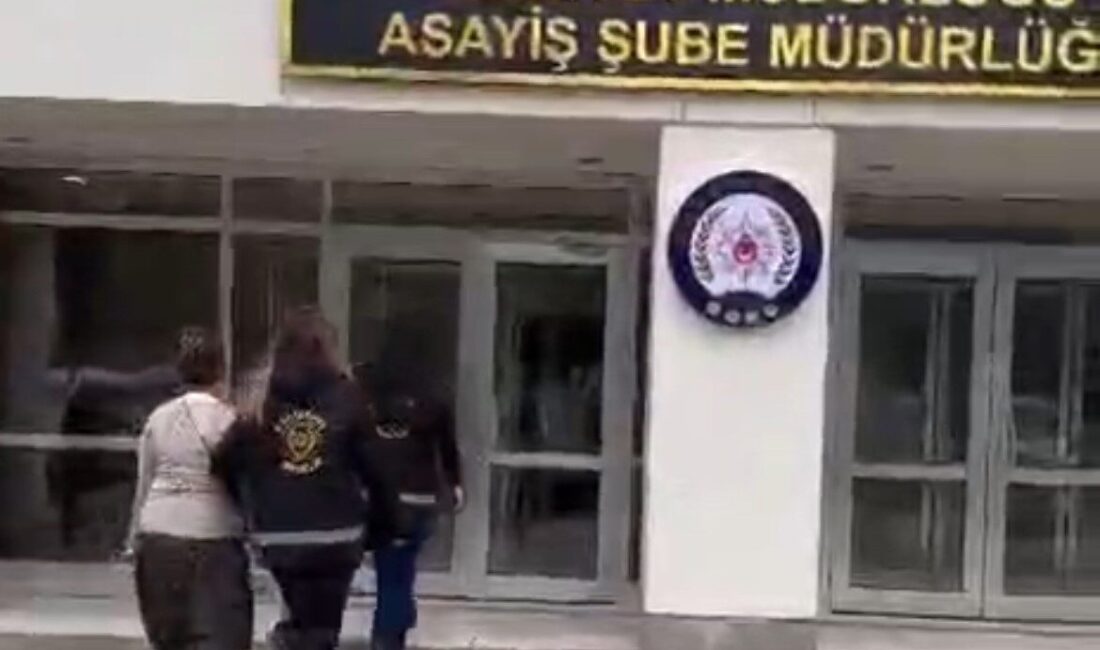 Eskişehir’de evden 32 bin TL’lik hırsızlık yapan kadın şüpheliler polis