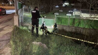 Eyüpsultan’da yol kenarında bir kişi ölü olarak bulundu. Olay, saat