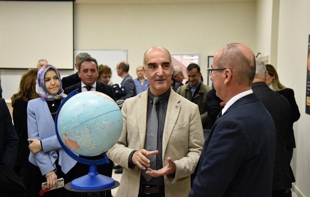 Ondokuz Mayıs Üniversitesi (OMÜ) Rektör Yardımcısı Prof. Dr. Alper Kesten,