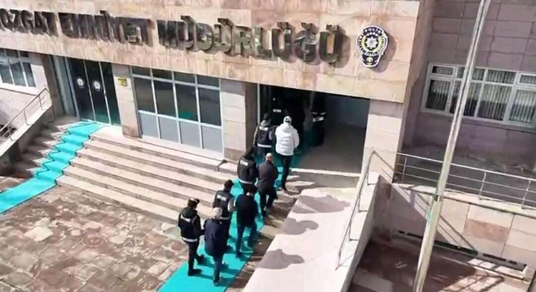 Yozgat’ta FETÖ terör örgütü şüphelisi 6 kişi yakalandı. Yozgat Emniyet