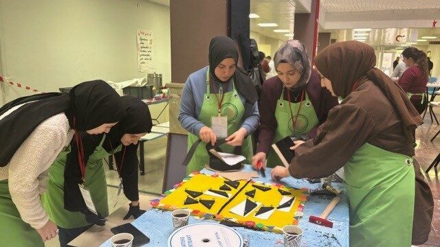 Düzce Üniversitesi Eğitim Fakültesi Öğretim Üyesi Doç. Dr. Filiz Evran