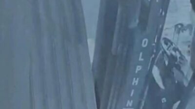 Kayseri’nin Melikgazi ilçesinde maskeli şahıs, forkliftle kepengini parçalayarak girdiği kuyumcudaki