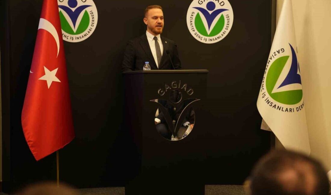 Gaziantep Genç İş Adamları Derneği (GAGİAD)’da başkanlık görevinde bayrak değişim