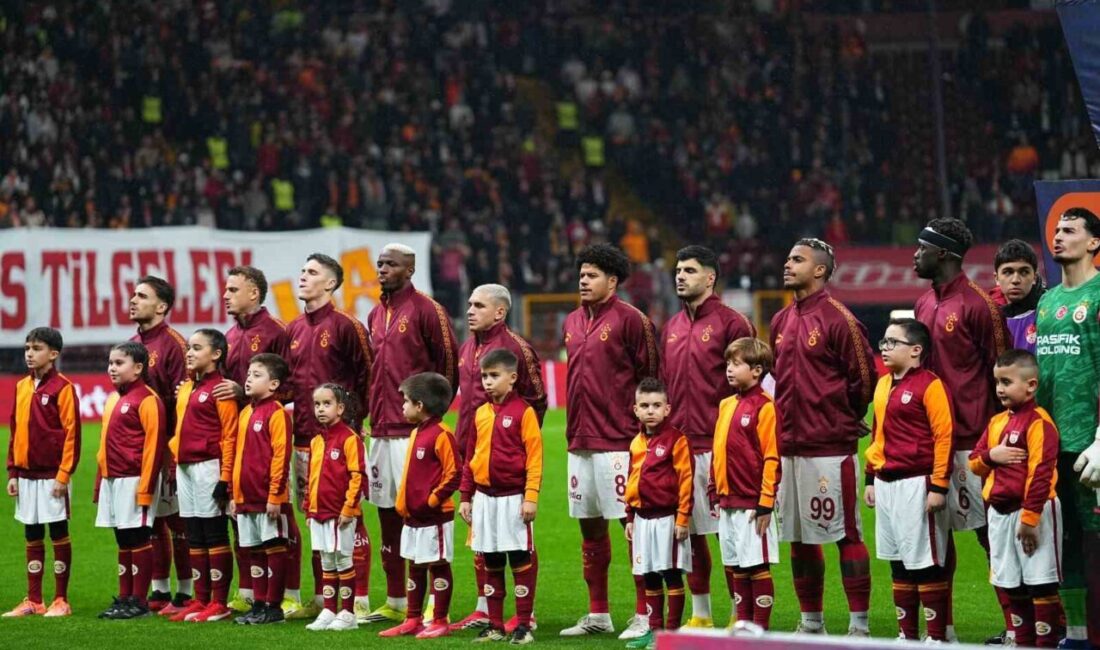 Galatasaray Teknik Direktörü Okan Buruk son oynadıkları Manchester City maçının