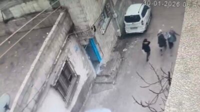 Gaziantep’te sabah erken saatlerde bir eve giren 3 şüpheli, içerisinde