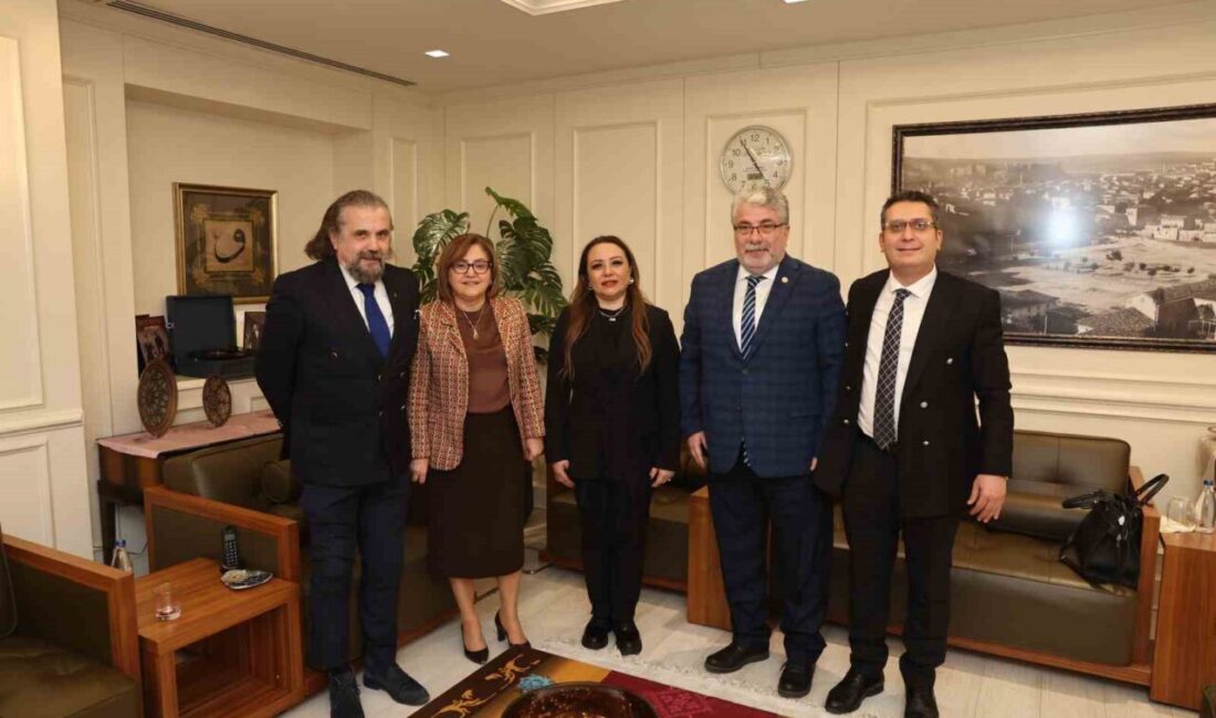 Sağlık Turizmi Konfederasyonu (SATKOF) Genel Başkan Prof. Dr. Aysun Bay