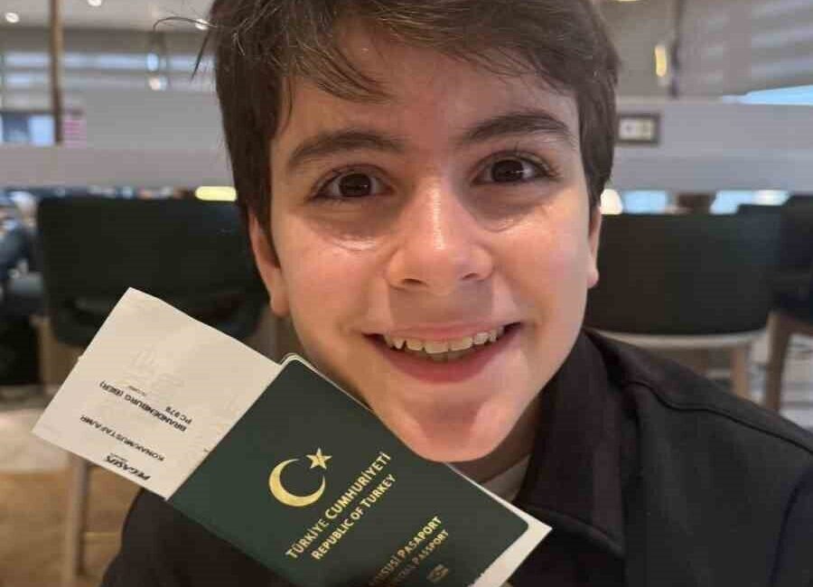 Mehmet Fetihler Sultanı dizisinde Şehzade Mustafa karakterini canlandıran Mustafa Konak,