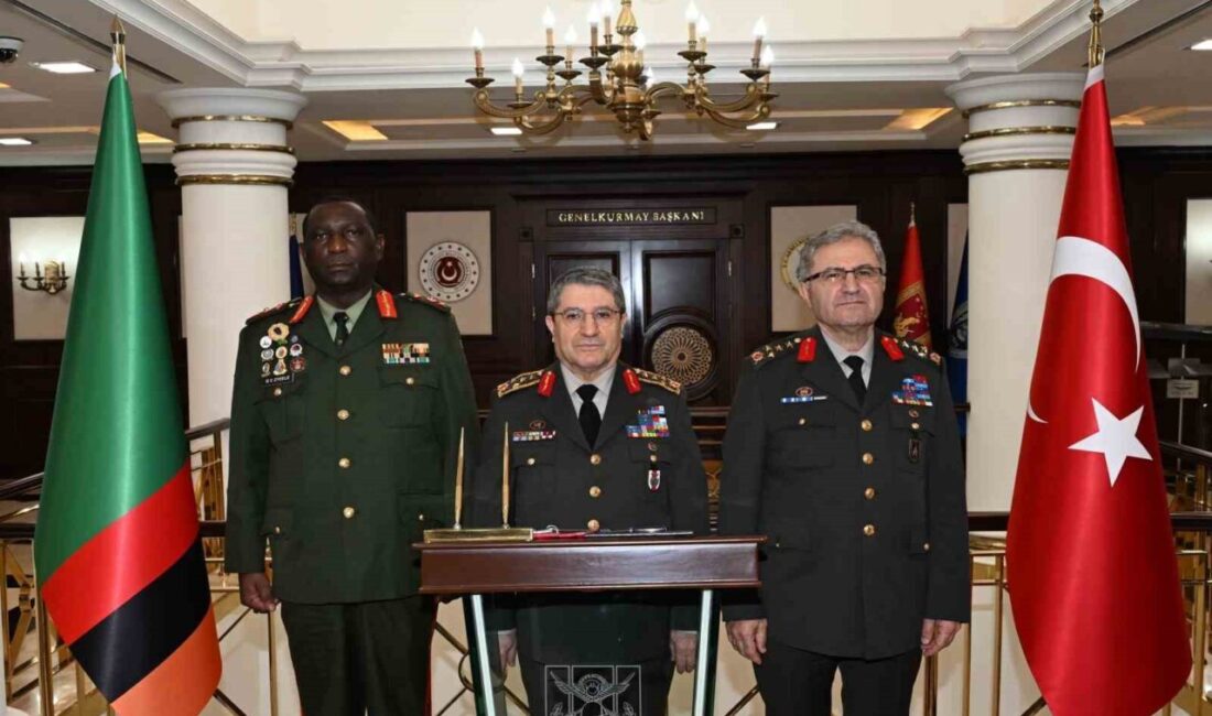 Genelkurmay Başkanı Orgeneral Selçuk Bayraktaroğlu, Zambiya Kara Kuvvetleri Komutanı Korgeneral