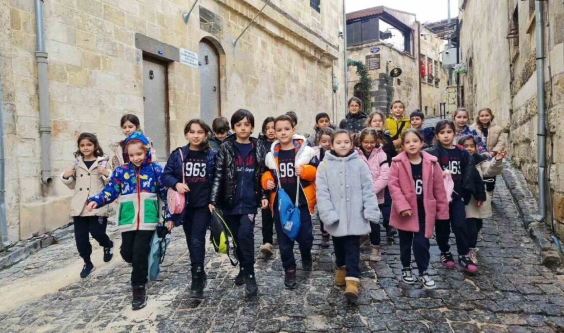 Gaziantep Kolej Vakfı Özel İlkokulu öğrencileri, kenti mercek altına alarak