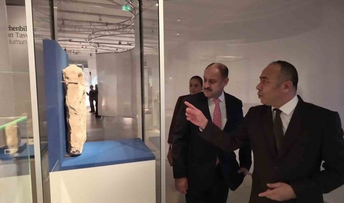 Şanlıurfa Büyükşehir Belediye Başkanı Mehmet Kasım Gülpınar, Almanya’nın başkenti Berlin’de