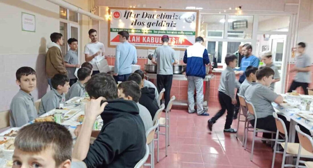 Zonguldak’ın Devrek İlçesinde Gürbüzler Kur’an Kursunda her yıl geleneksel olarak