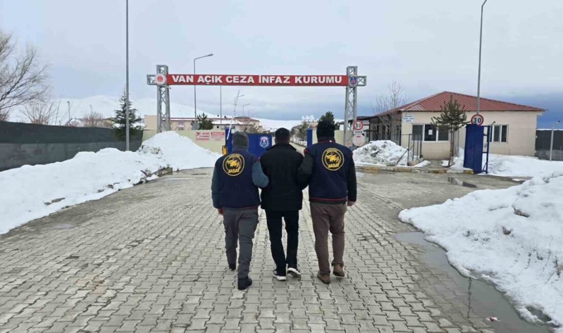 HAKKARİ (İHA) – Hakkari’de hakkında 8 yıl 4 ay kesinleşmiş