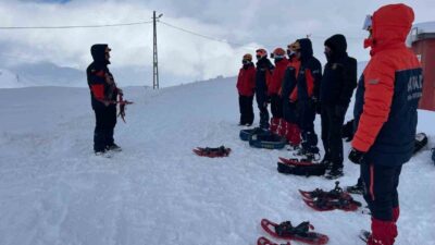 Afet ve Acil Durum (AFAD) Van Müdürlüğü tarafından Hakkari’deki itfaiye