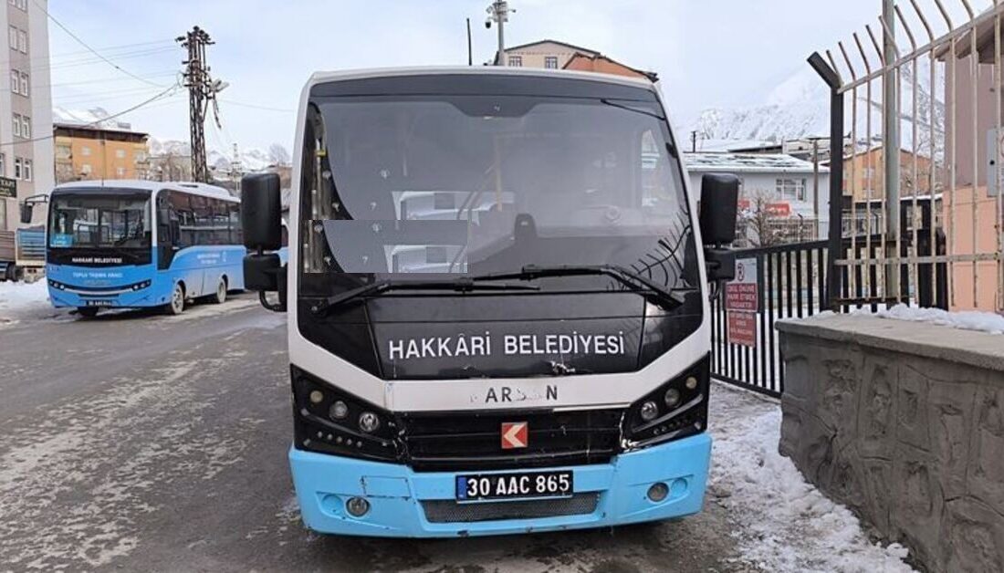 Hakkari Belediyesi, toplu taşıma ücretlerine zam yapılması kararını aldı. Belediye