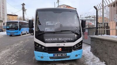 Hakkari Belediyesi, toplu taşıma ücretlerine zam yapılması kararını aldı. Belediye