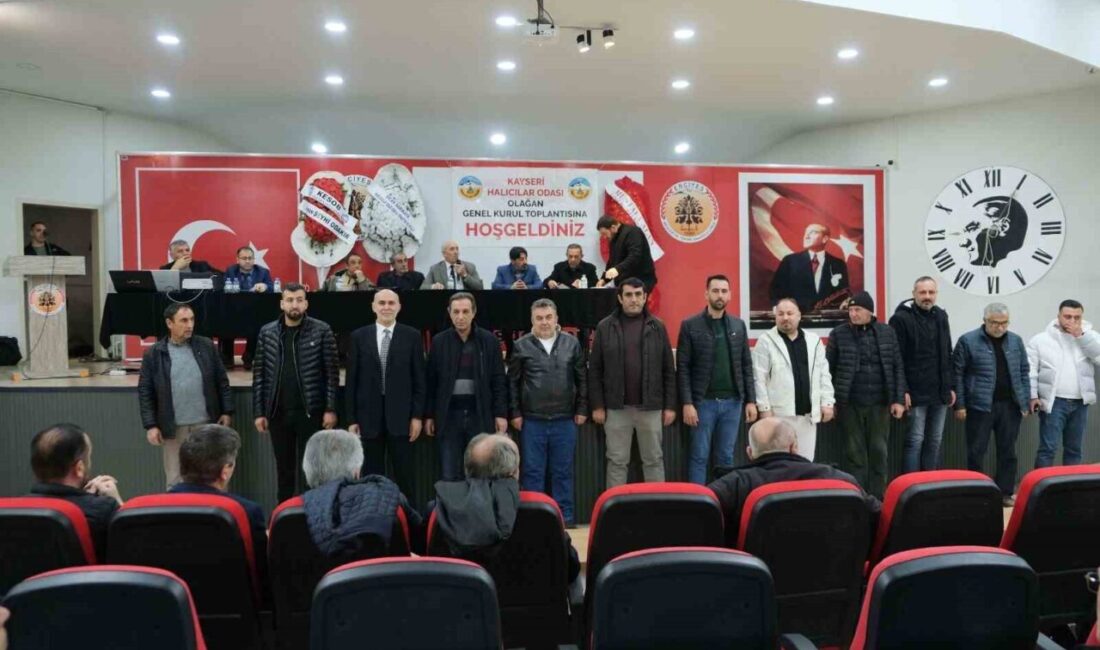 Kayseri Halıcılar Odası’nda yapılan Seçimli Olağan Genel Kurul’da Mustafa Demiryürek