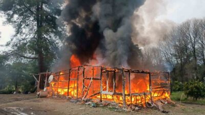 Muğla’nın Köyceğiz ilçesi Beyobası kavşağı mevkiinde hasır üretimi yapılan evde