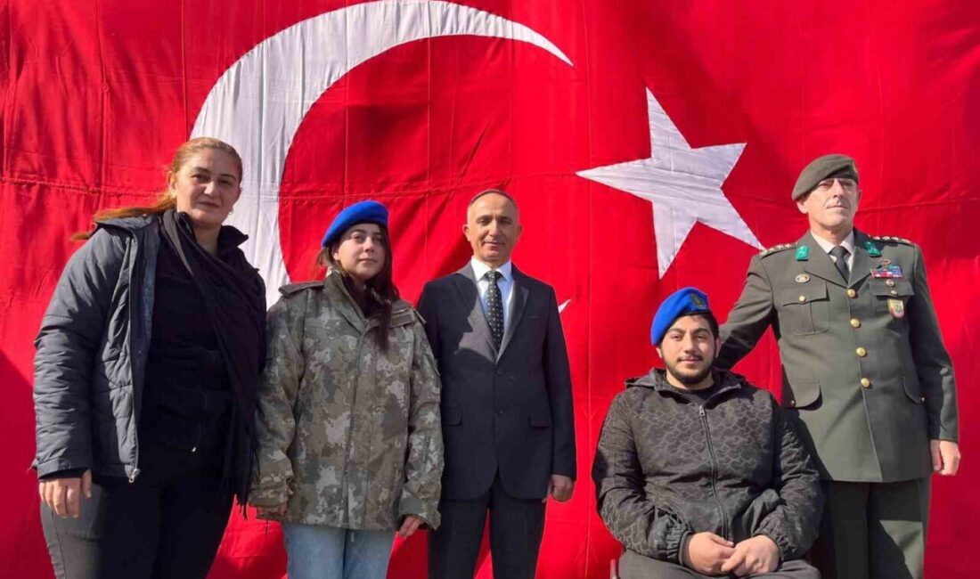 Hatay’da depremde annesinin cenazesini ve ağabeyini, 13. saatte enkaz altından