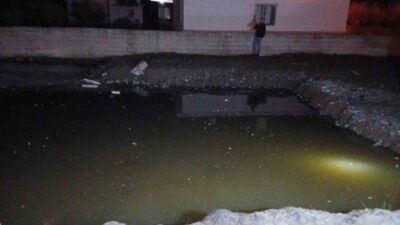 Hatay’da ev yapımı için kazılan içi su dolu temele düşen