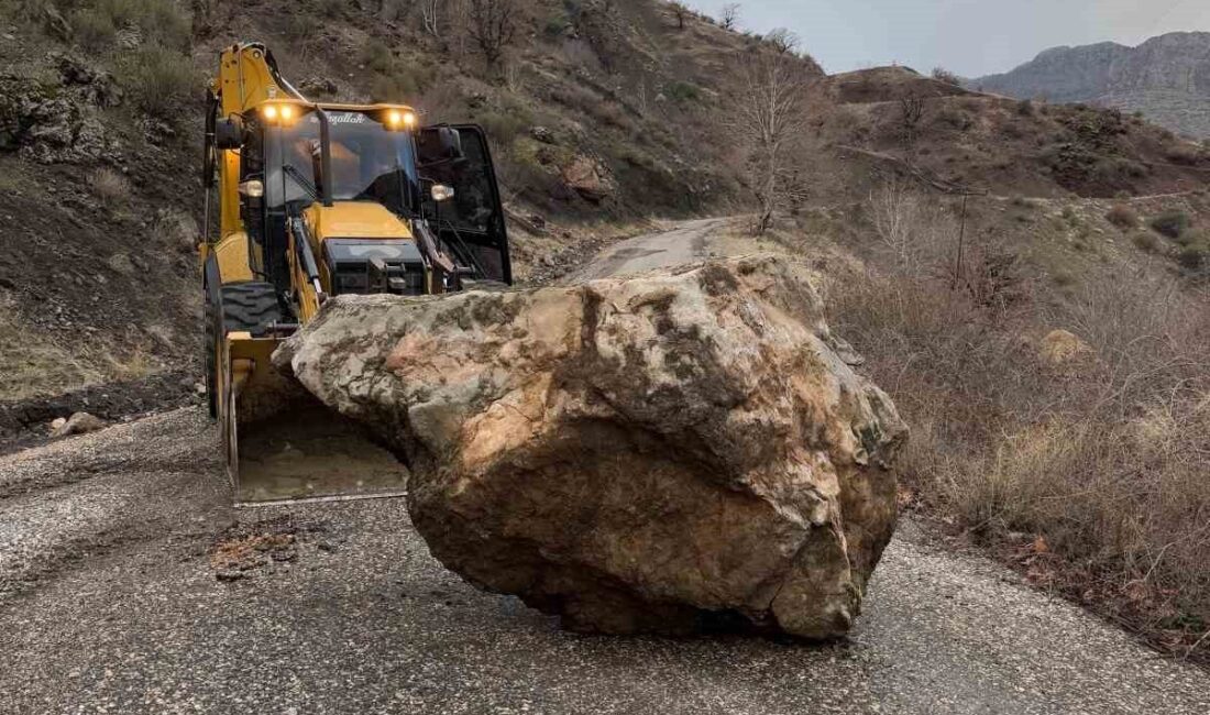 Adıyaman’ın Sincik ilçesinde etkili olan kuvvetli sağanak yağış sonrası meydana