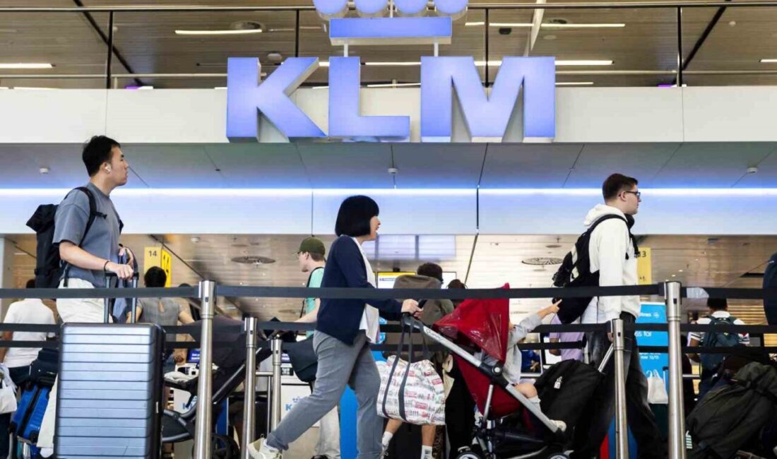 Hollanda Kraliyet Havayolları (KLM), 1 Mart itibarıyla Amsterdam-Tel Aviv arasındaki