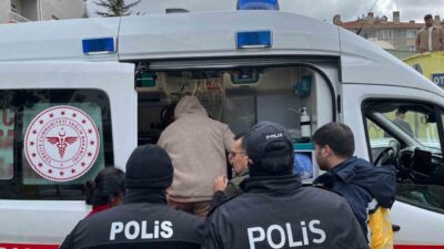 KIRŞEHİR (İHA) – Kırşehir’de hükümet konağı inşaatında vinç operatörü olarak