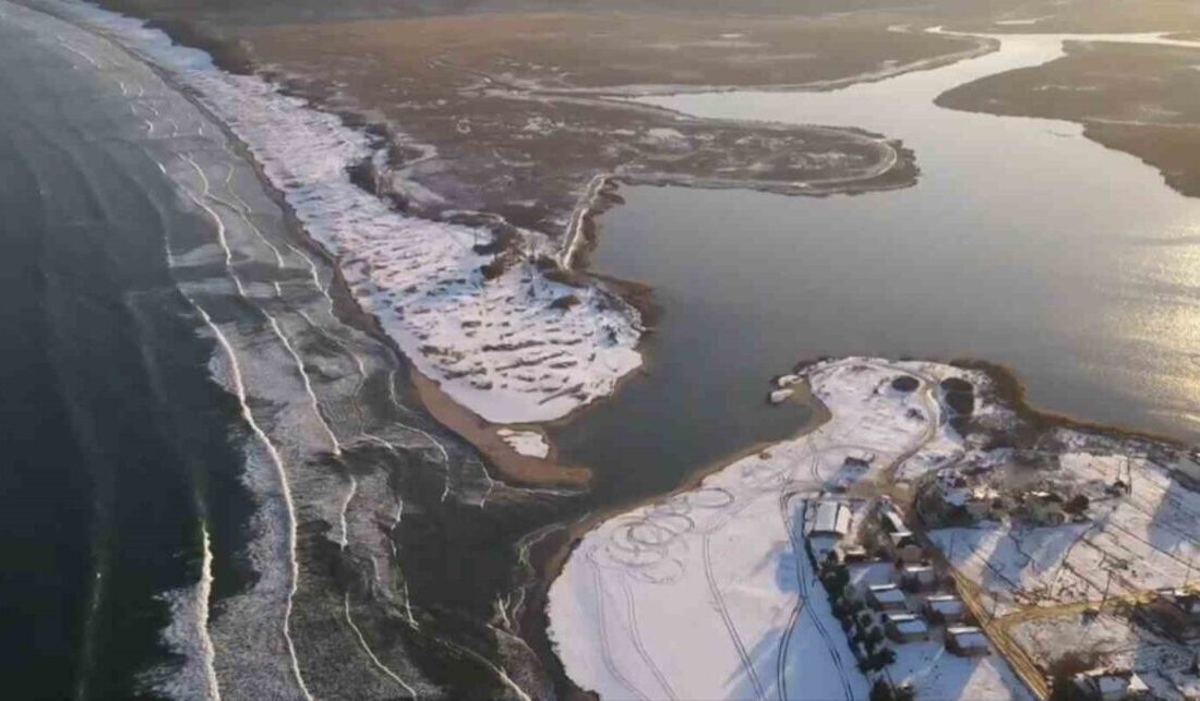 Kırklareli’nin Demirköy ilçesine bağlı İğneada beldesi, Balkanlar üzerinden gelen soğuk