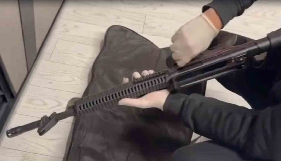 Sakarya’nın Erenler ilçesinde, ikametlerini silah imalathanesine dönüştürerek yasadışı silah ticareti