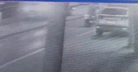 Bursa’nın Yıldırım ilçesinde iki motosikletin çarpışması sonucu 1’i hamile 2