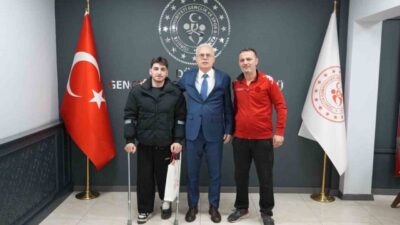 DÜZCE (İHA) – Parapowerlifting Türkiye İkincisi Muhammed Kaan Aktürk, Düzce