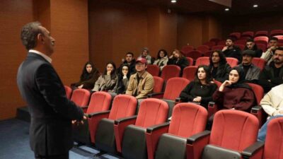 Karabük Üniversitesi(KBÜ) Safranbolu Türker İnanoğlu İletişim Fakültesi Dekanı Prof. Dr.