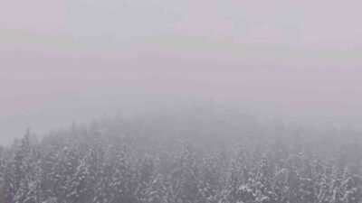 Çankırı’nın Ilgaz ilçesinde bulunan Ilgaz Dağı’nda hava sıcaklığının sıfır derecenin