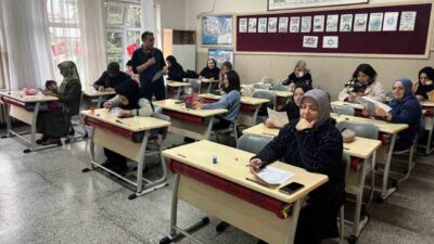 Bursa’nın Osmangazi ilçesinde yer alan Reşitpaşa İlkokulu, “Aile Yılı” kapsamında