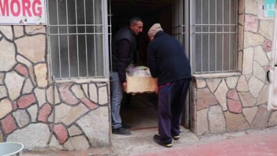 Denizli’de bir inşaatta çalışan yabancı uyruklu işçi, üçüncü kattan düşerek