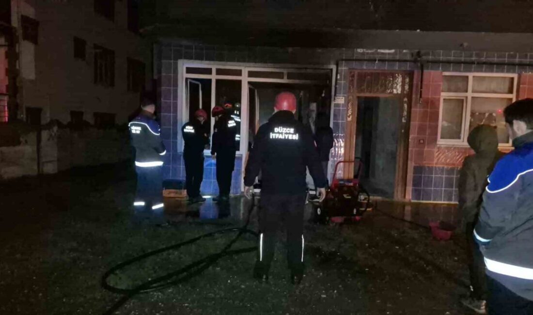 Düzce merkeze bağlı Aziziye Mahallesi’nde 3 katlı bir binanın giriş