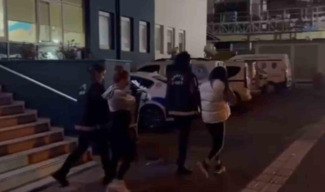 Hatay’da polis ekiplerinin operasyonunda evde fuhuş yaptığı anlaşılan 3 kişi