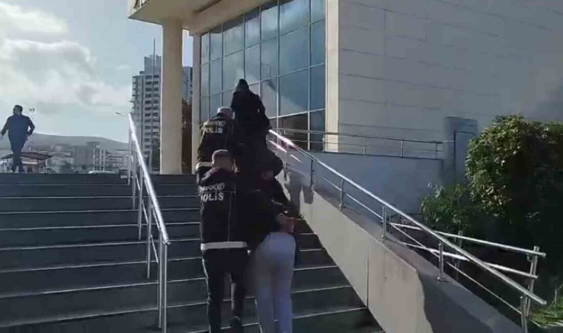 Hatay’da polis ekipleri tarafından ikamete yapılan operasyonda uyuşturucu madde ele