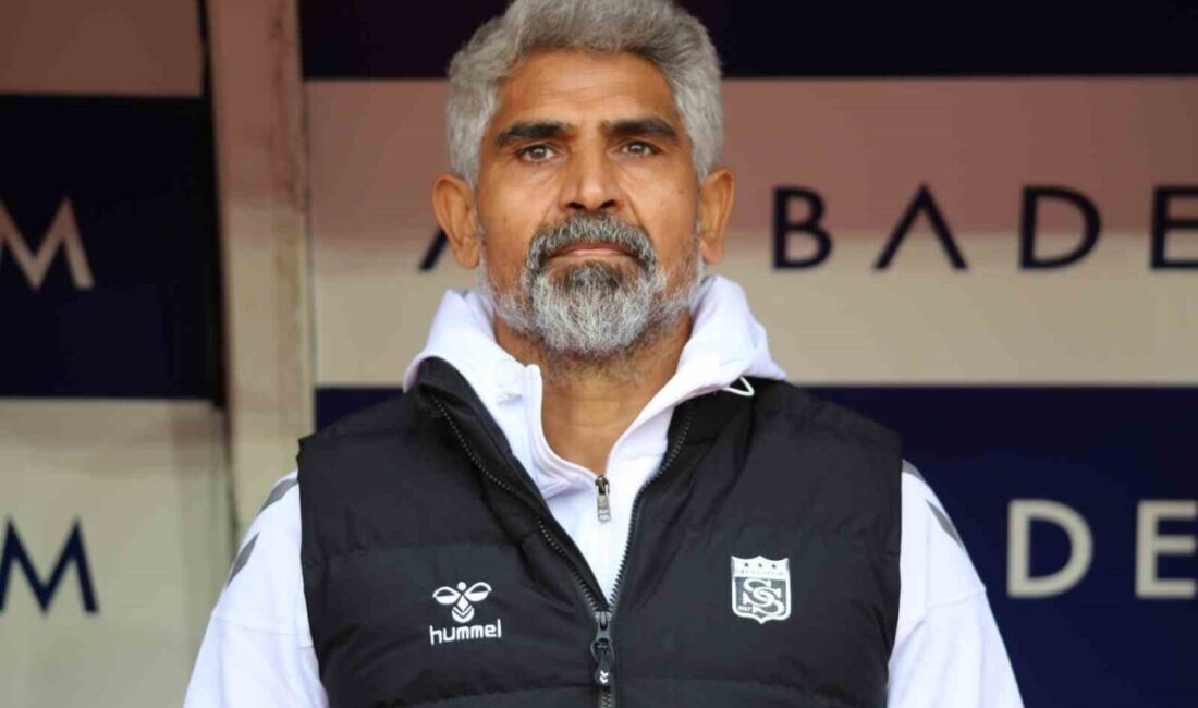 Özbelsan Sivasspor, yeni teknik direktörü İsmet Taşdemir yönetimindeki ilk maçına